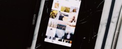 Mobilní telefon s aplikací Instagram zobrazující počet sledujících